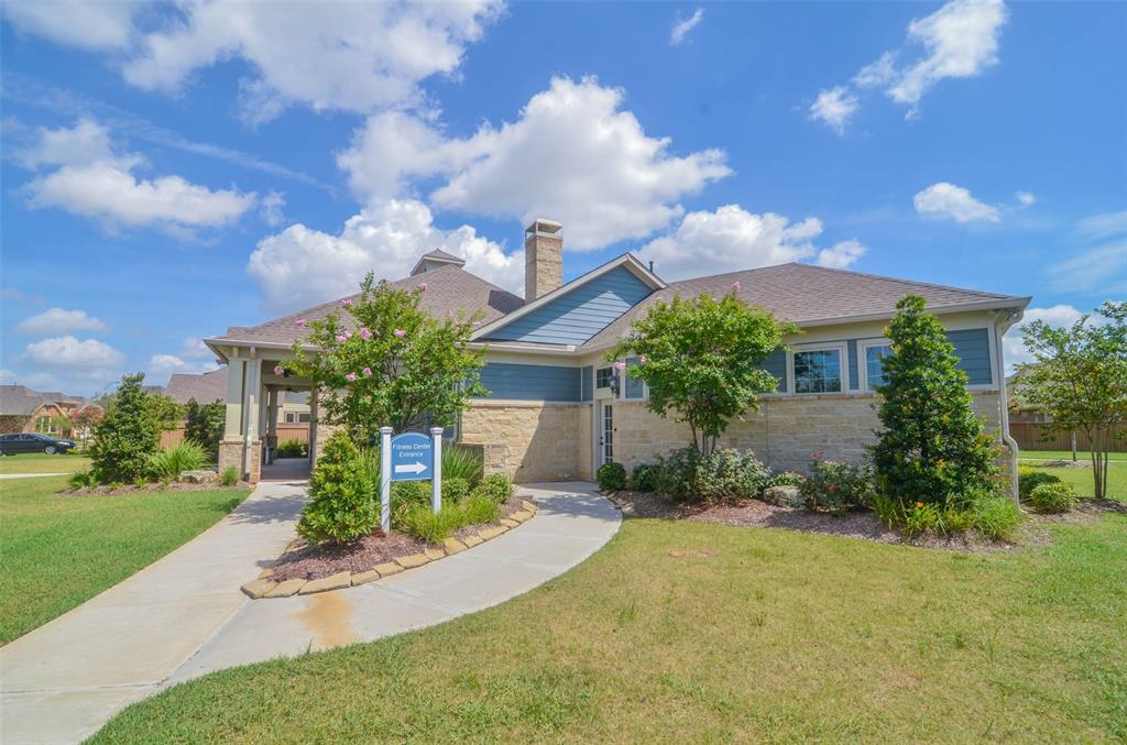 4927 Caponi Falls Lane, Katy, Texas image 3