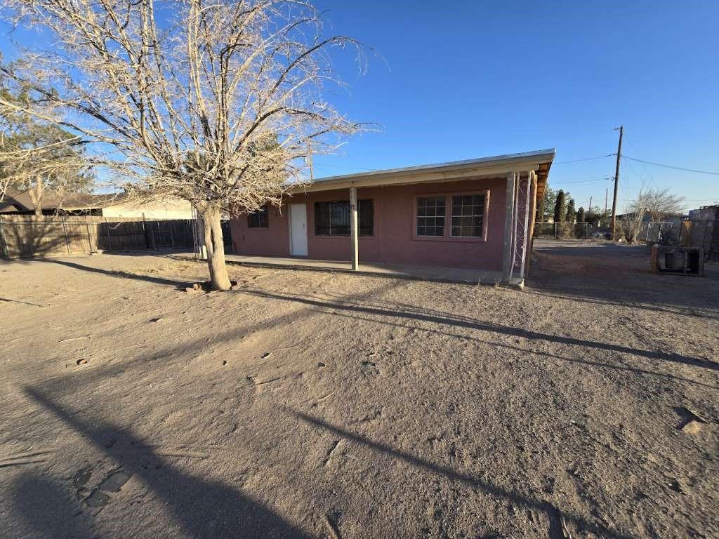 724 Artemediano Street, Socorro, Texas image 1