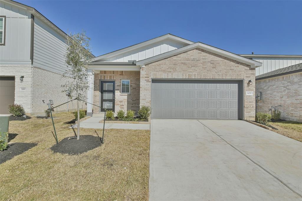 8478 Sweet Cherry Lane, Magnolia, Texas image 1