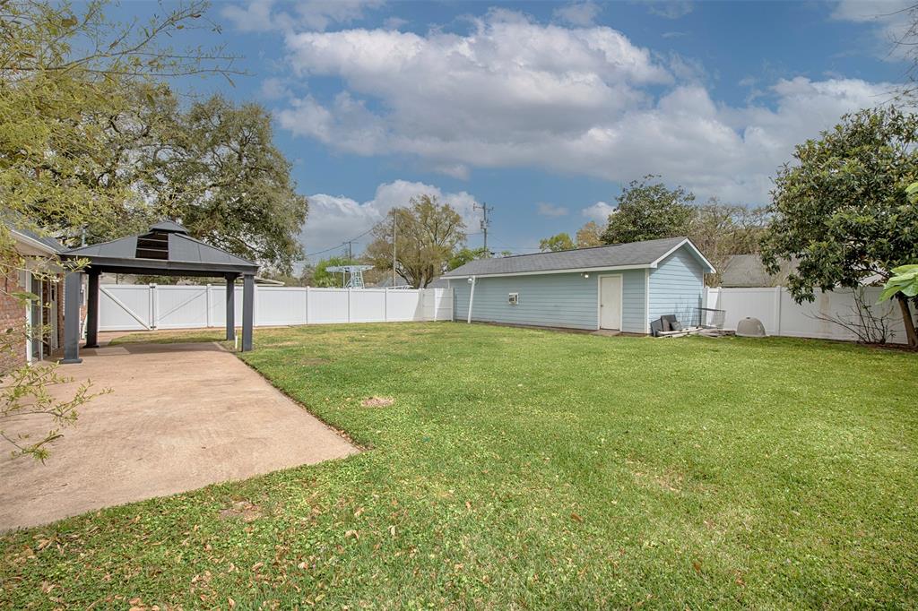 1523 19th Avenue, Texas City, Texas image 6