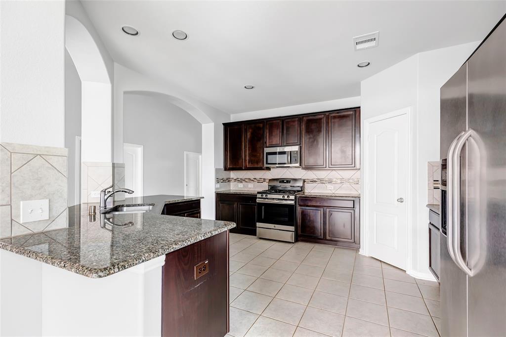 30510 Legend Oaks Court, Magnolia, Texas image 19