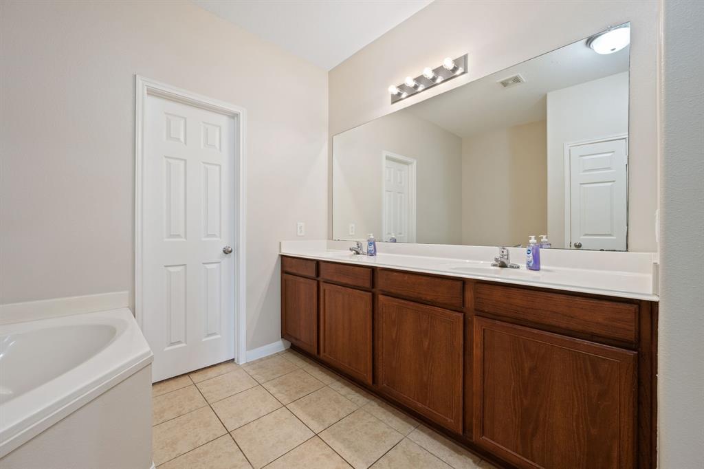 803 Marigold Road, Baytown, Texas image 17