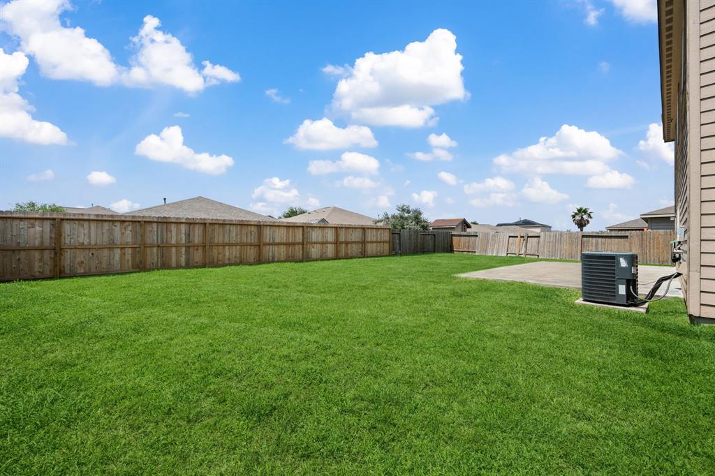 803 Marigold Road, Baytown, Texas image 27