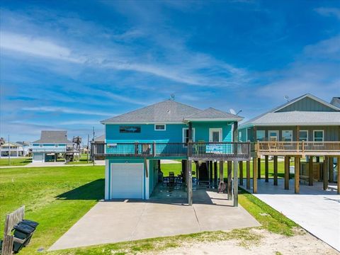 A home in Crystal Beach