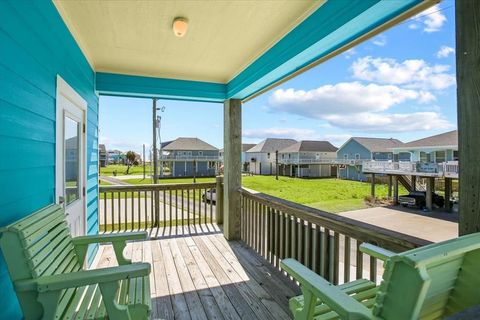 A home in Crystal Beach