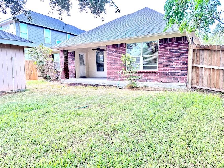 211 San Jacinto Street, La Porte, Texas image 19