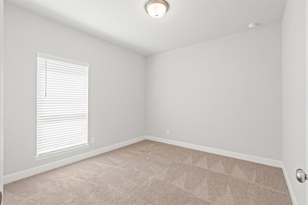 20806 Gray Percheron Lane, Tomball, Texas image 32