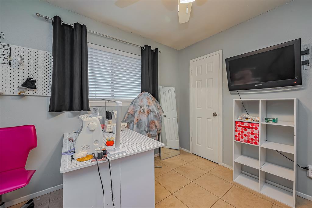 1210 E Brown Lane, Deer Park, Texas image 21