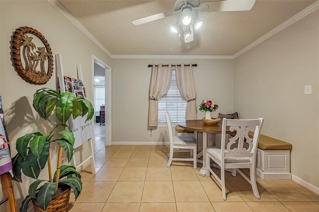 1210 E Brown Lane, Deer Park, Texas image 8