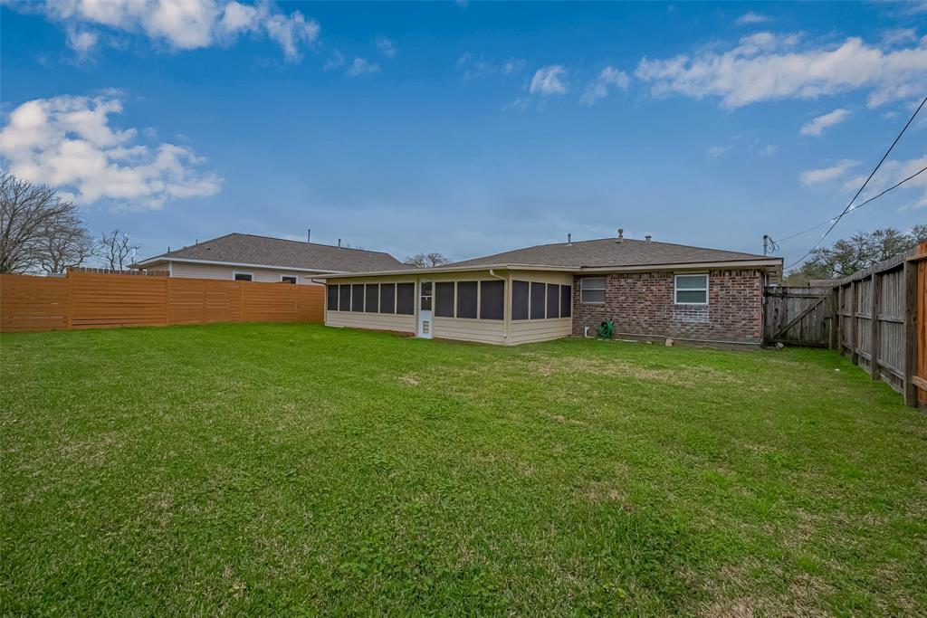 1210 E Brown Lane, Deer Park, Texas image 29