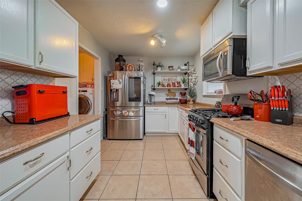 1210 E Brown Lane, Deer Park, Texas image 12