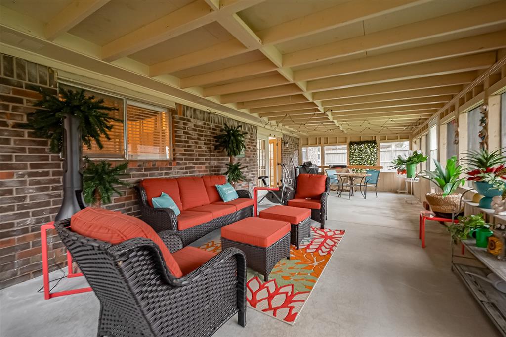 1210 E Brown Lane, Deer Park, Texas image 26