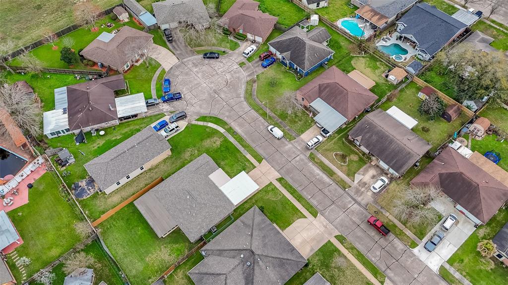 1210 E Brown Lane, Deer Park, Texas image 35