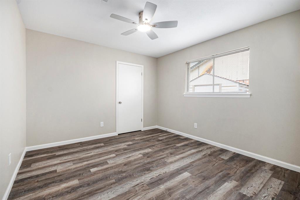 742 Yale Lane, Deer Park, Texas image 7