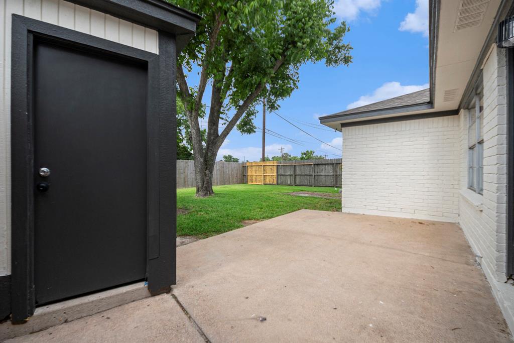 742 Yale Lane, Deer Park, Texas image 13