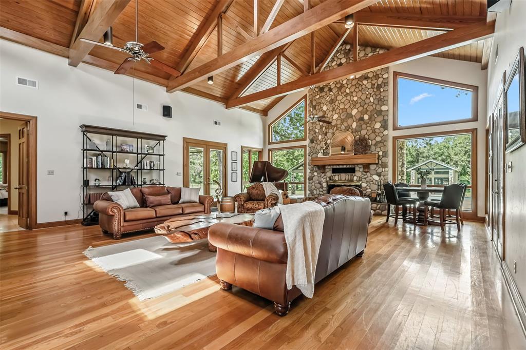 1433 McGill Lane