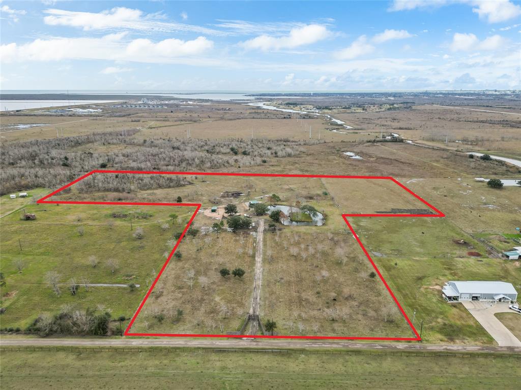 S Humble Camp Road, Dickinson, Texas image 12