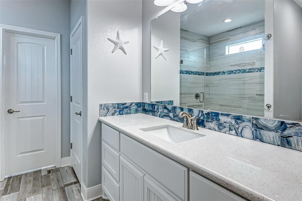 981 Jean Street, Gilchrist, Texas image 35