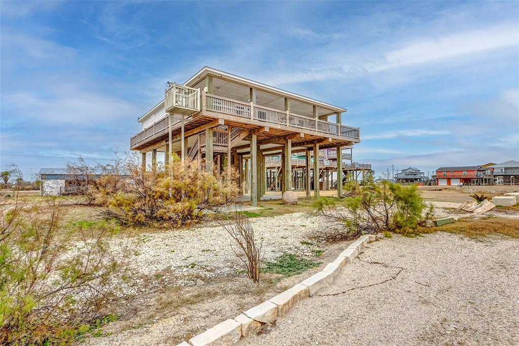981 Jean Street, Gilchrist, Texas image 4
