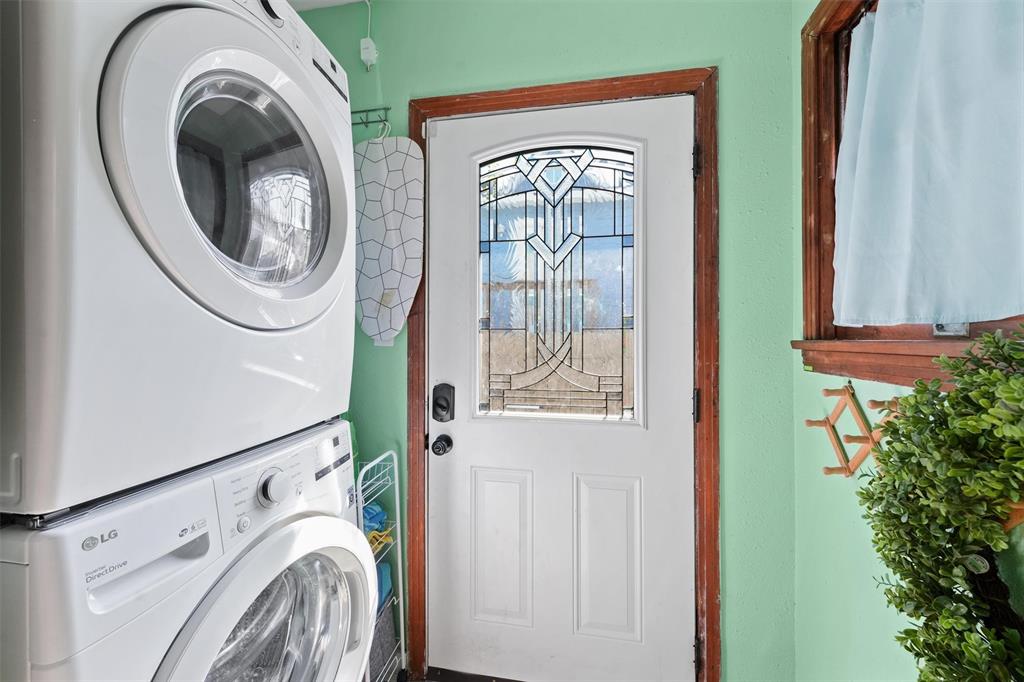2907 Avenue M 1/2, Galveston, Texas image 19