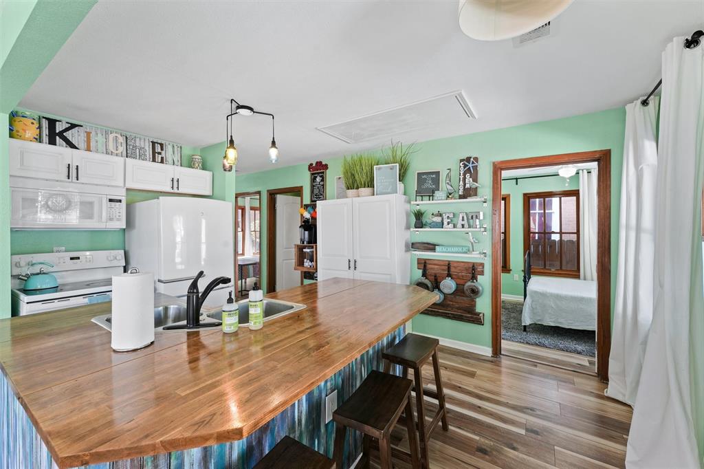 2907 Avenue M 1/2, Galveston, Texas image 10