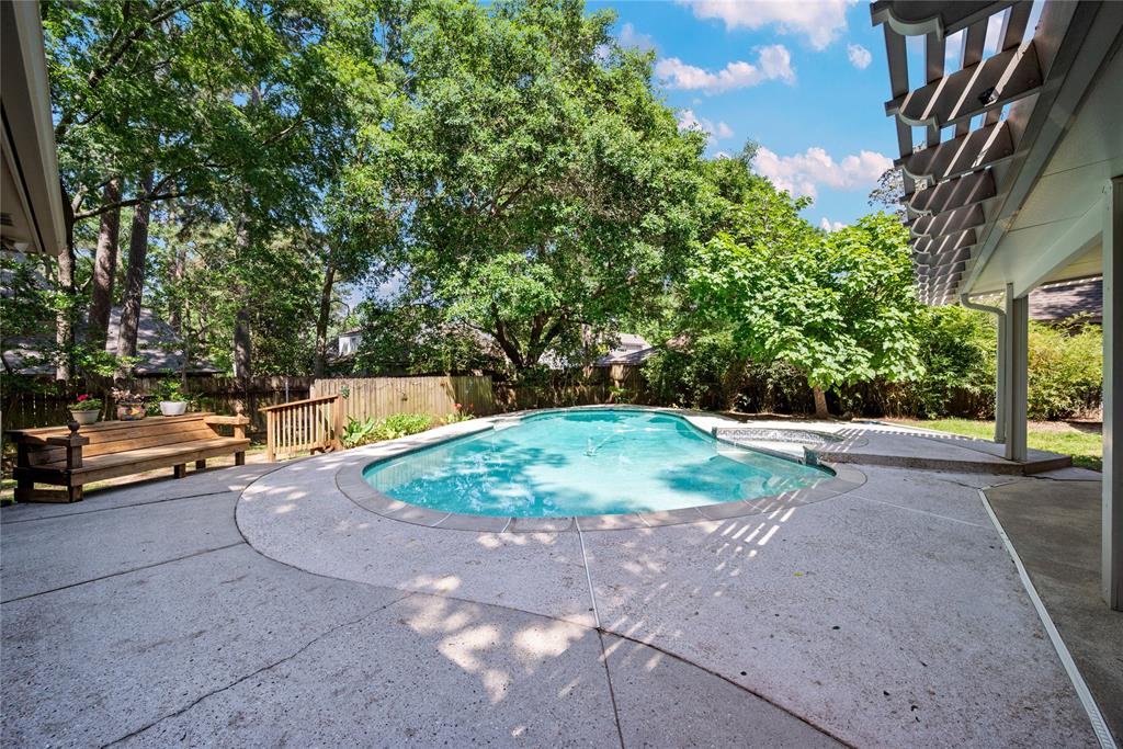 3514 Highland Lakes Drive, Kingwood, Texas image 5