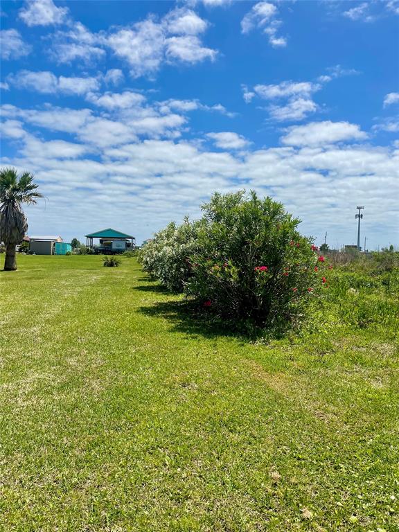 1139 Diamond Road, Crystal Beach, Texas image 13