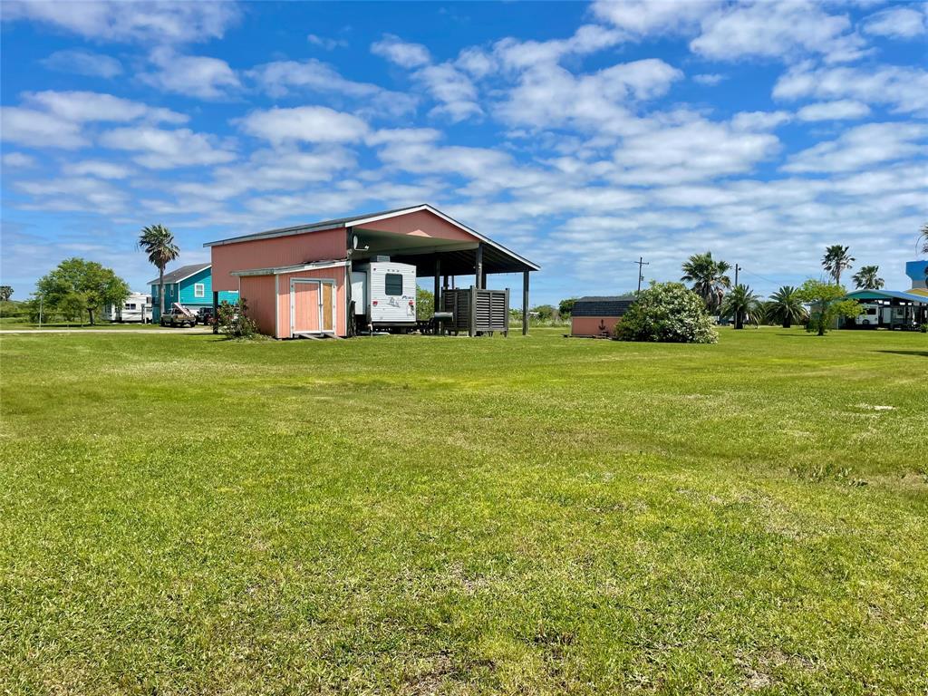 1139 Diamond Road, Crystal Beach, Texas image 12
