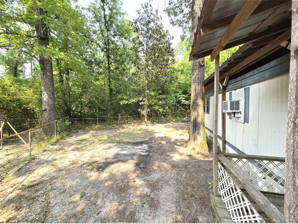 476 Indian Drive, Trinity, Texas image 11
