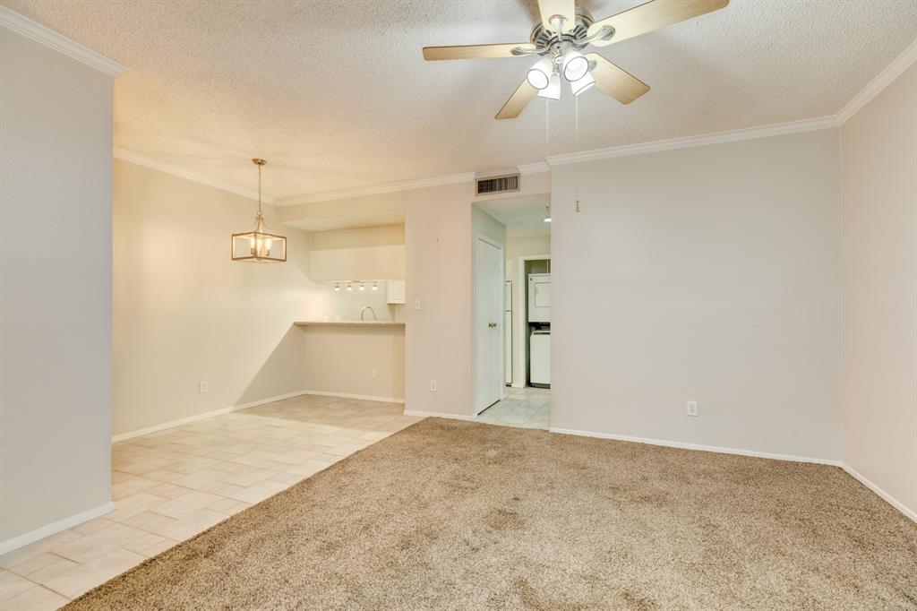 7041 N Holiday Drive, Galveston, Texas image 9