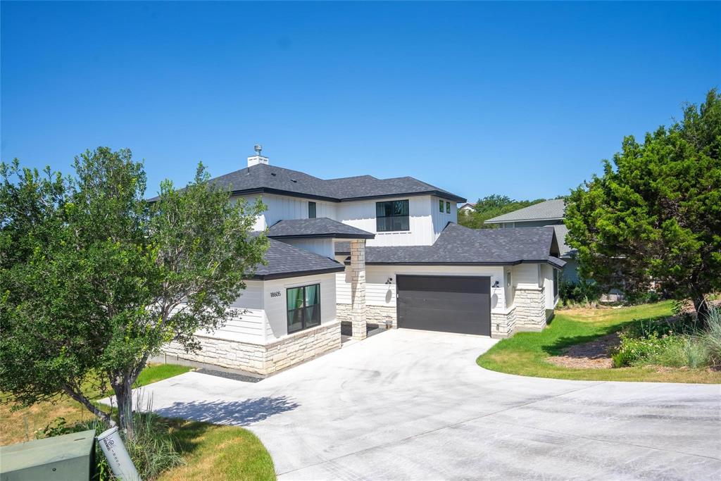 18605 Lakeland Drive
