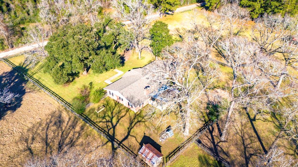 808 Castlewood Road, Livingston, Texas image 31