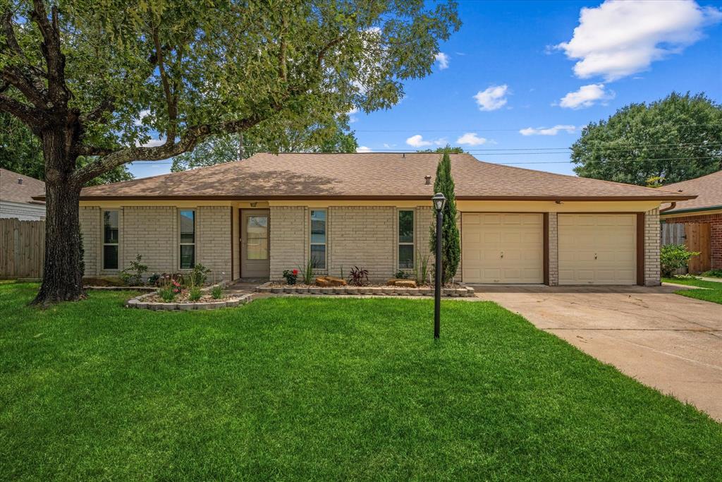 2510 Leichester Drive
