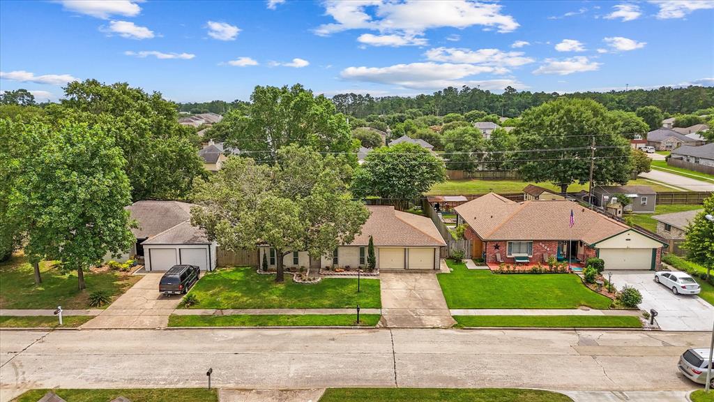 2510 Leichester Drive, Spring, Texas image 24