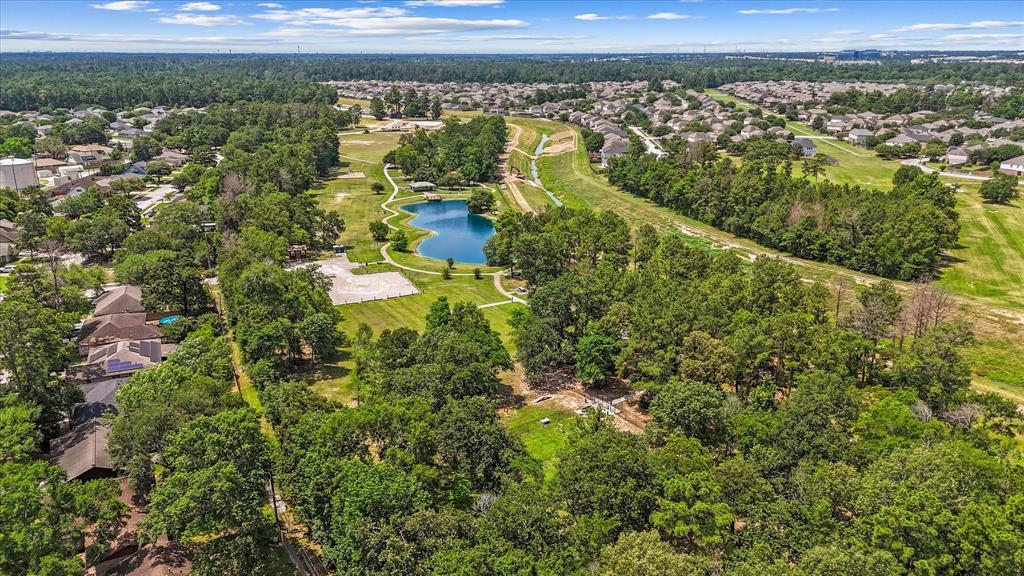 2510 Leichester Drive, Spring, Texas image 30