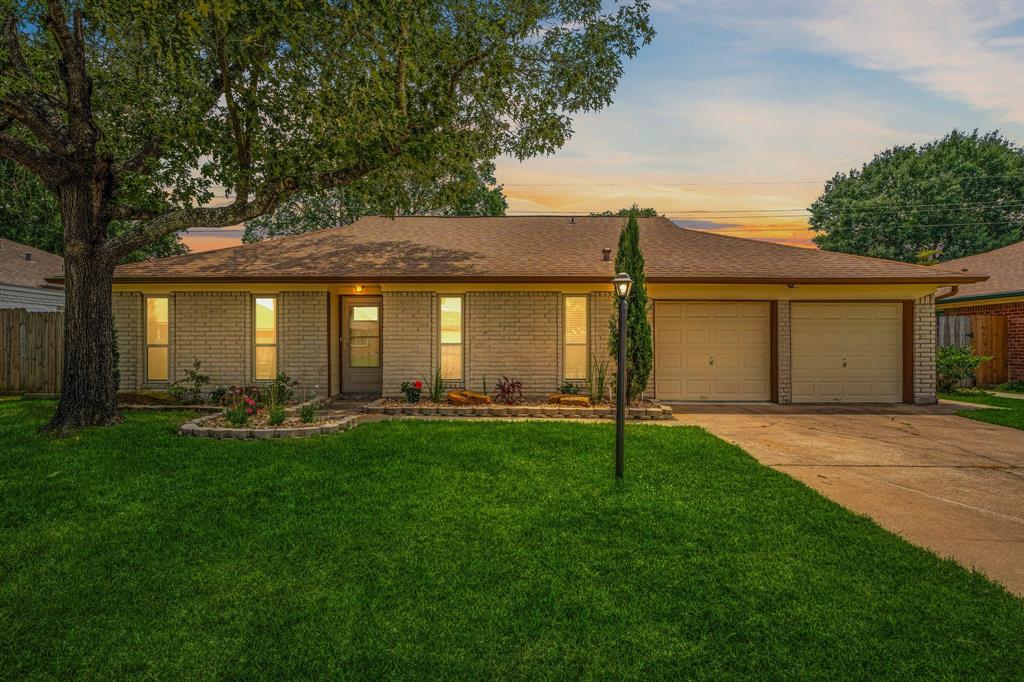 2510 Leichester Drive, Spring, Texas image 26