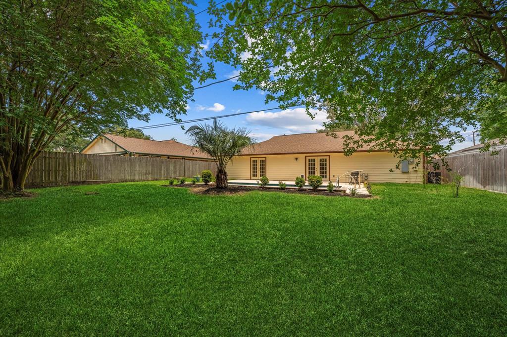 2510 Leichester Drive, Spring, Texas image 23