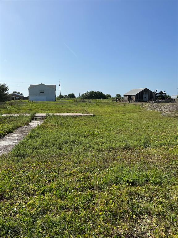 516 Overton Avenue, Port Bolivar, Texas image 5