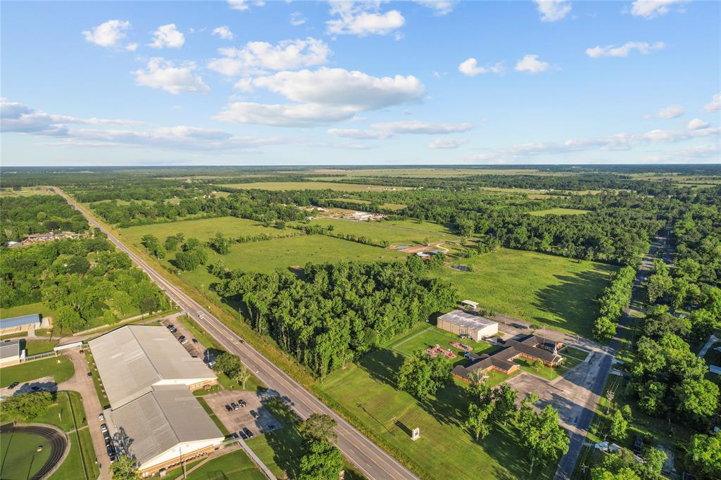 391 County Road 2010, Hardin, Texas image 16