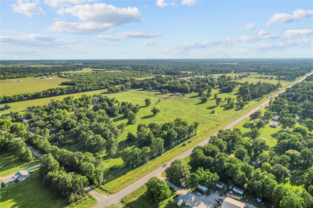 391 County Road 2010, Hardin, Texas image 14