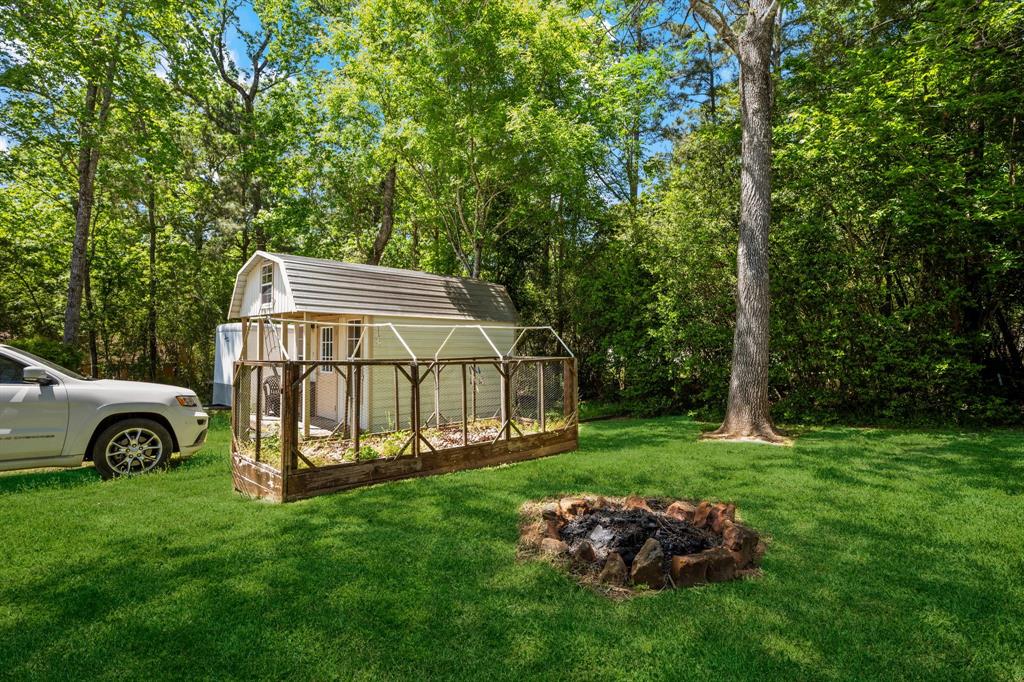 134 Woodpecker, Livingston, Texas image 21