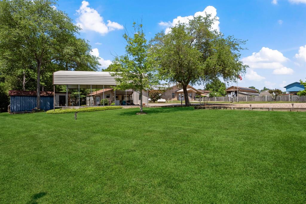 134 Woodpecker, Livingston, Texas image 24