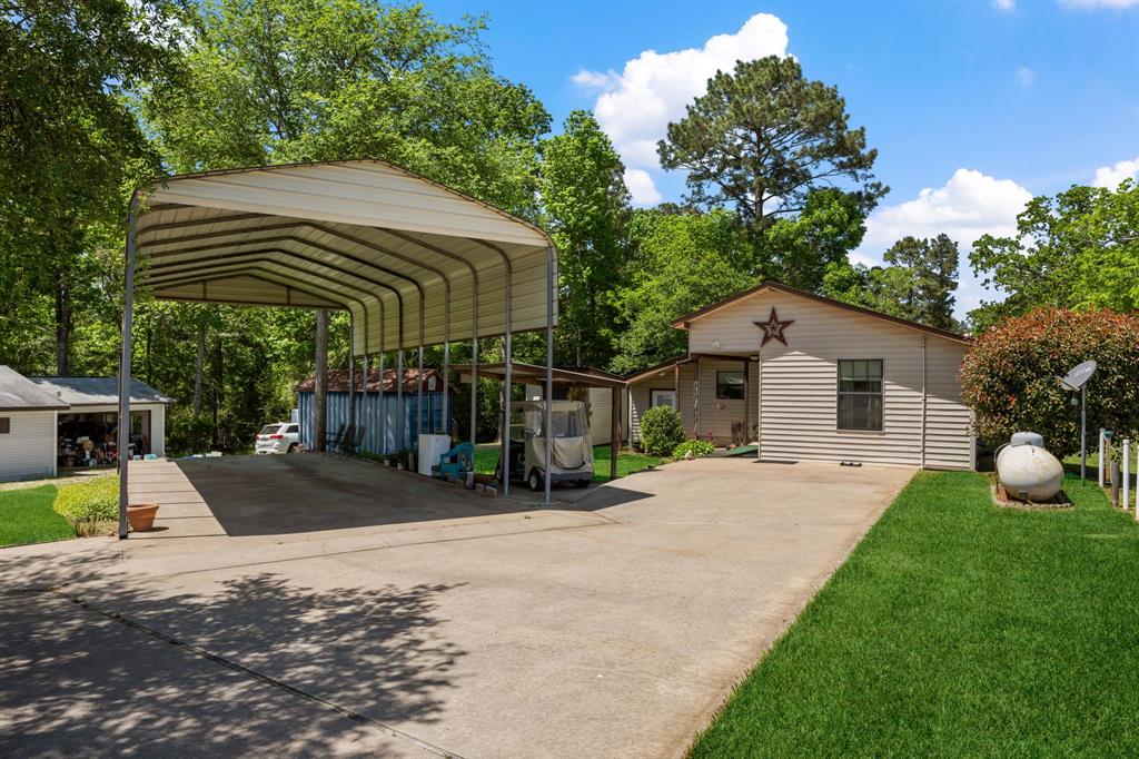 134 Woodpecker, Livingston, Texas image 22