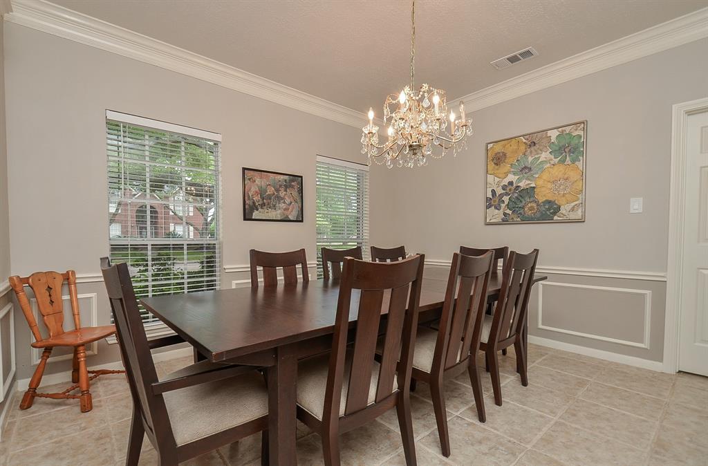 3510 S Lake Village Drive, Katy, Texas image 10
