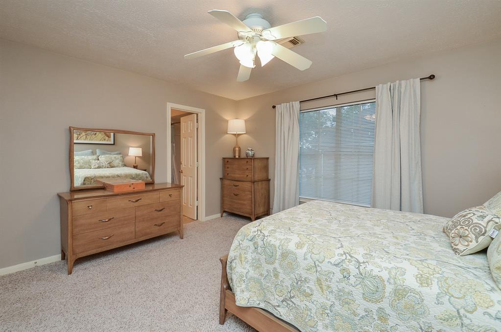 3510 S Lake Village Drive, Katy, Texas image 40