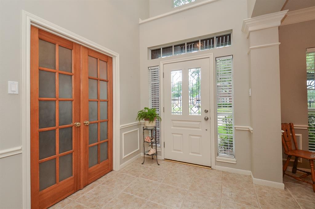 3510 S Lake Village Drive, Katy, Texas image 8