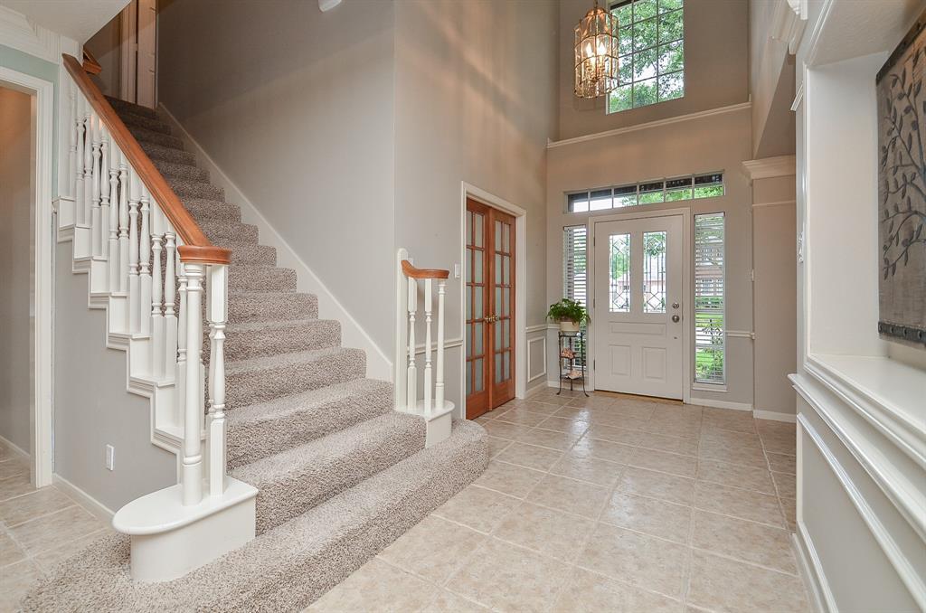 3510 S Lake Village Drive, Katy, Texas image 6