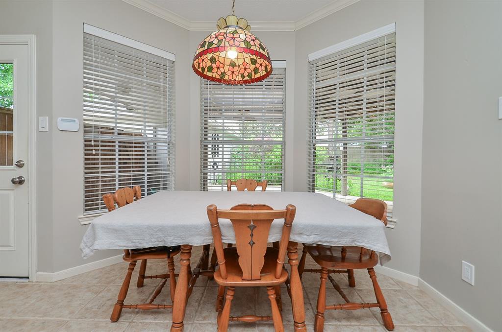 3510 S Lake Village Drive, Katy, Texas image 27