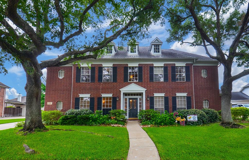3510 S Lake Village Drive, Katy, Texas image 1