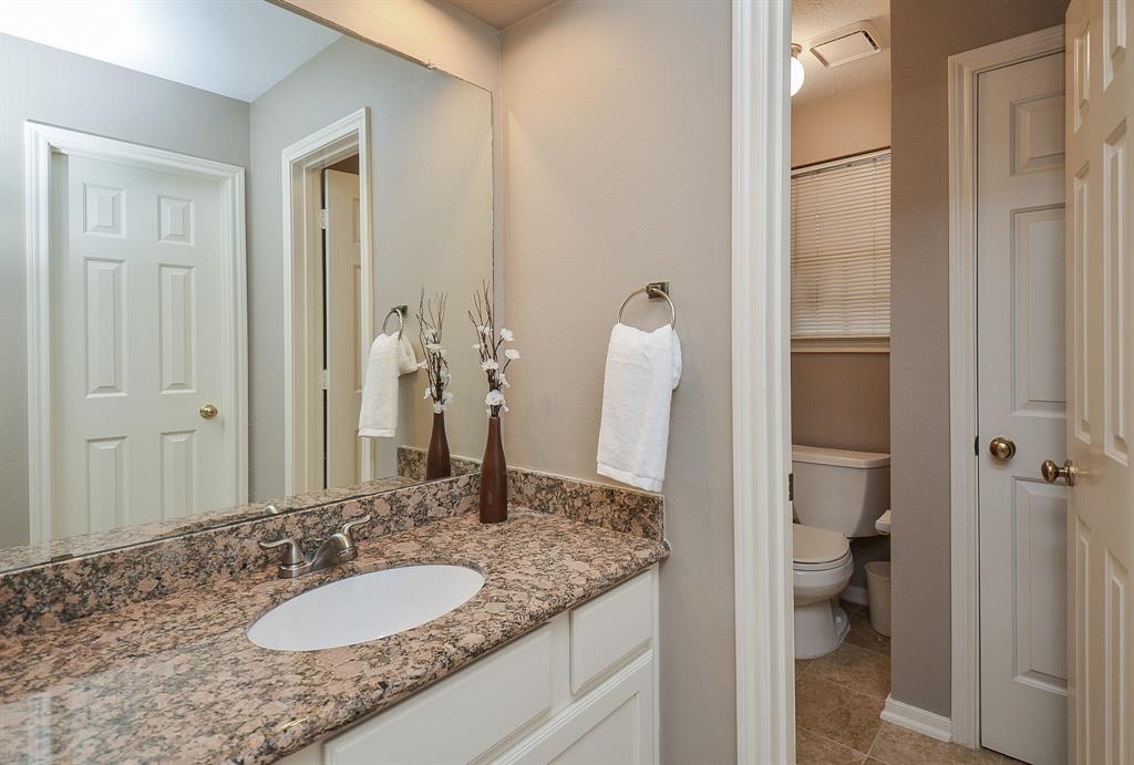 3510 S Lake Village Drive, Katy, Texas image 37